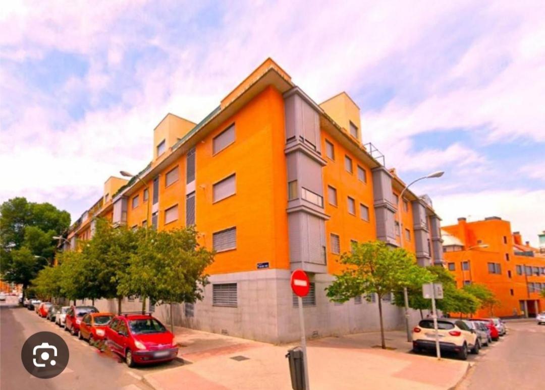 Habitacion Privada En Piso A 10 Minutos De Atocha Madrid Extérieur photo